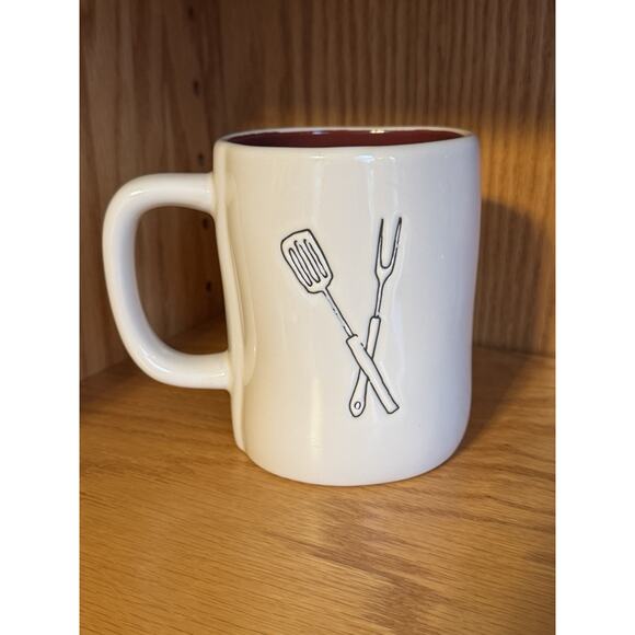 RAE DUNN GRILL MASTER Embossed 16 oz Coffee Mug Cup Father's Day Cookout Picnic - Picture 2 of 10